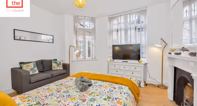 Grand Victorian Flat