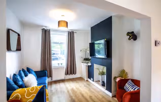 Cozy Hoole 3BR Home