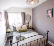 Cozy Hoole 3BR Home