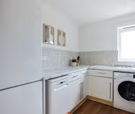 Oak & Earth Isle of Dogs Apartment