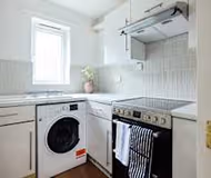Oak & Earth Isle of Dogs Apartment