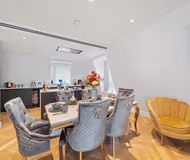 Luxury 3-Bedroom Apartment with Panoramic Roof Terrace Views