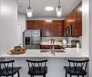 Warrenville Rd Apartments