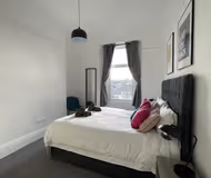Central Boutique 3 bedroom apartment