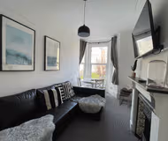 Central Boutique 3 bedroom apartment