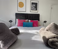 Central Boutique 3 bedroom apartment
