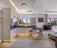 School Lane Serviced Apartments