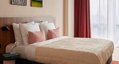Coolsingel Burgundy Touch Serviced Apartment