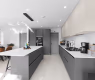 Luxaura Homes | 5-Bed Detached House
