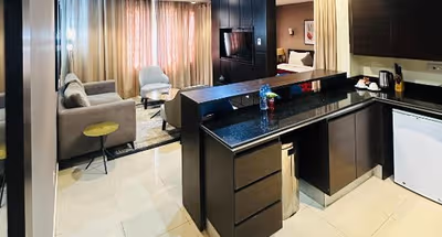 Cozy Residence at Oniru
