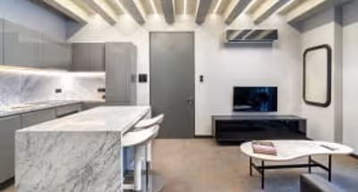 Contemporary Downtown  Apartment