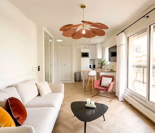 Entrepreneurs serviced apartment