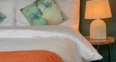 Comfy 3-Bed Home | Top-Rated Beds