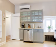 C Street Southeast Apartment