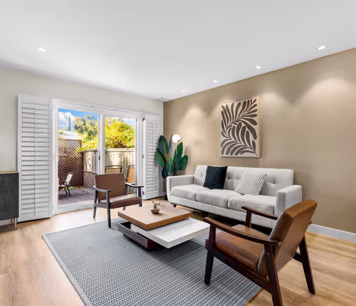 Serenity Home on Oak Ave