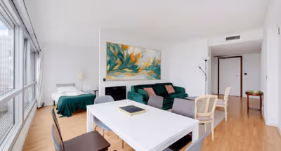 Quai  Andre  Citroen Serviced Apartment