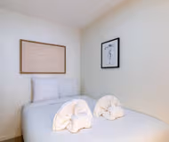 Modern Parisian Haven with Air Conditioning in the Exclusive Golden Triangle