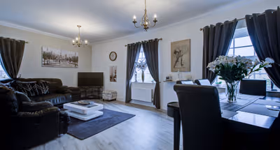 Waltham Abbey Haven 2 Bed 2 Bath Flat FREE Parking