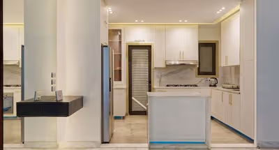 Panoramic Lake View Residence