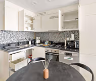 Panoramic Skyline 2BR with Private Balcony