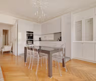 Elegant 120m² Haussmannian 3-Bedroom Apartment on Rue des Martyrs