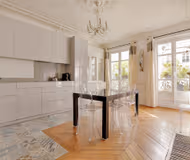 Elegant 120m² Haussmannian 3-Bedroom Apartment on Rue des Martyrs