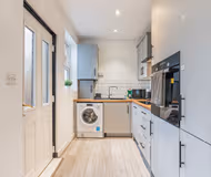 31 Charlotte Road