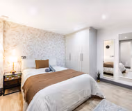 Family-Friendly 3BR | Sleeps 8 | Hammersmith