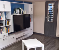 Newly Renovated Central Apartment