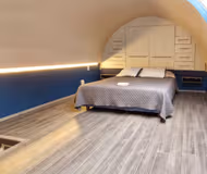 Newly Renovated Central Apartment