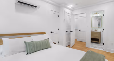 Apart Sleek Interiors