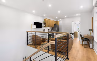 Penthouse  on the Hill