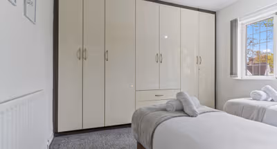 Robin Hood 3BR