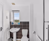 37 Robinson Way (Northampton)