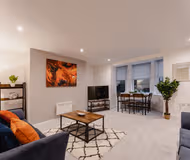 Prescott Court by Guestz