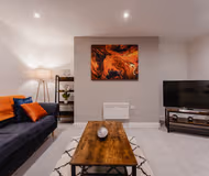 Prescott Court by Guestz