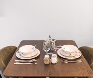 listing-1619567308729620335-3