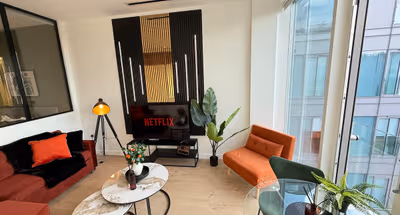 listing-1723394589448730828-2