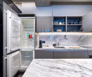 Contemporary Downtown Apartment