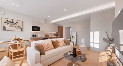 listing-1676048551561012841-3
