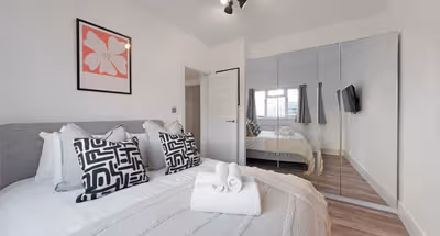 listing-1580715899564235719-1