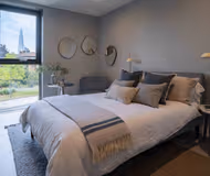 Elephant & Castle 3 BDR