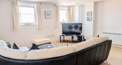 1 bed, Waterfront Quarter with parking