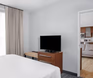 South Main Street Apart Hotel