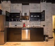 Contemporary Business Suites