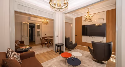 Contemporary Business Suites