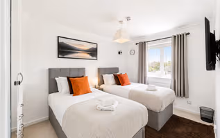12 Burano Grove (Milton Keynes)