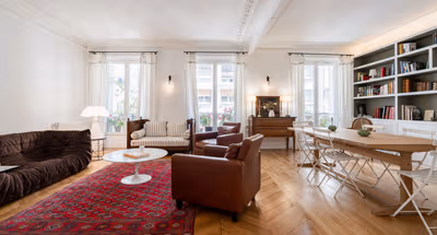 Avenue Foch Retreat