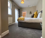 TQ APT 1