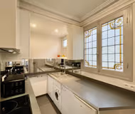 Rue Louise-Émilie de la Tour d'Auvergne Serviced Apartment, Mobility Lease